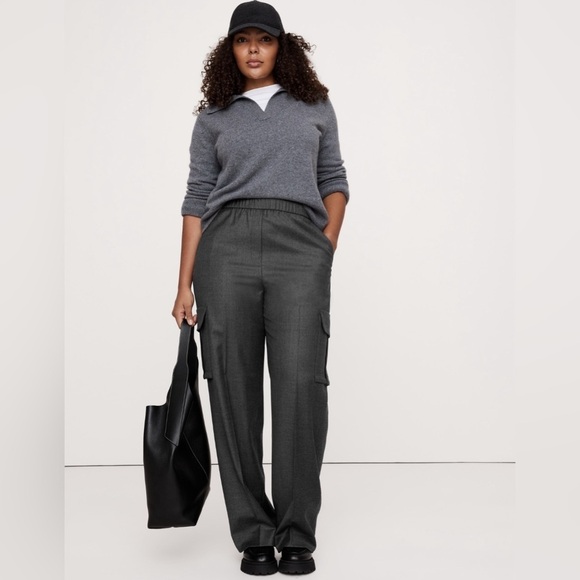 NWOT! Banana Republic Charcoal Gray Pull-On Wool Flannel Cargo Pant - Large 💛 - Picture 4 of 6